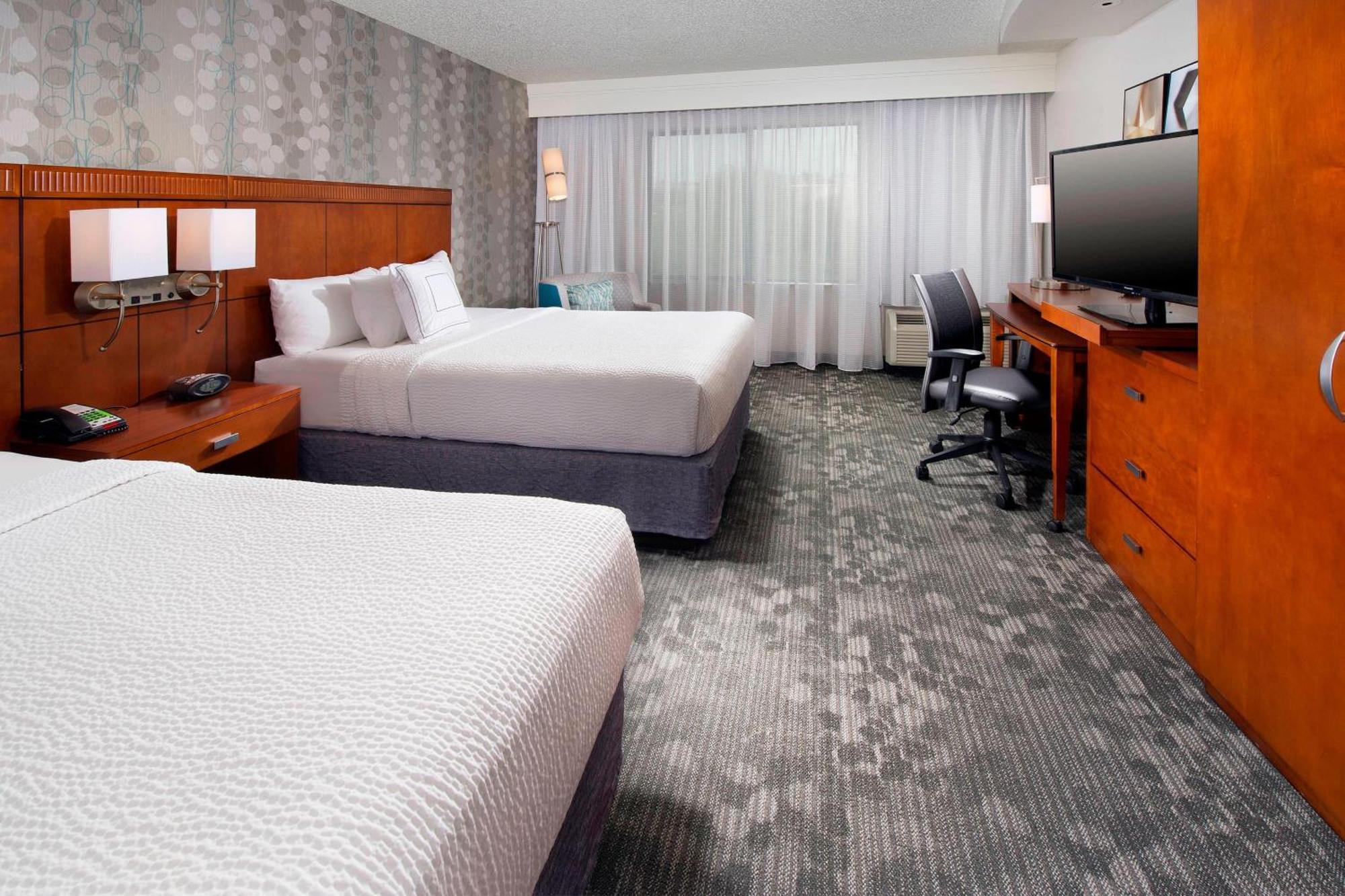 Courtyard By Marriott San Antonio Seaworld/Lackland Eksteriør billede